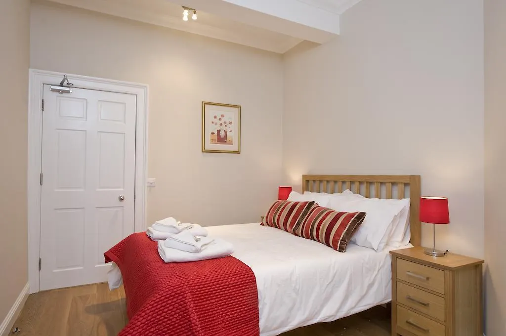 Destiny Scotland - Thistle Street Apartments Edinburgh 0*,  United Kingdom