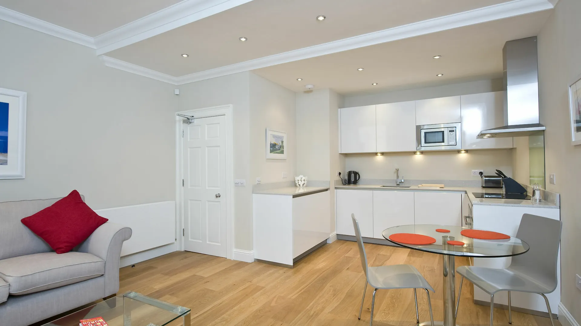Destiny Scotland - Thistle Street Apartments Edinburgh